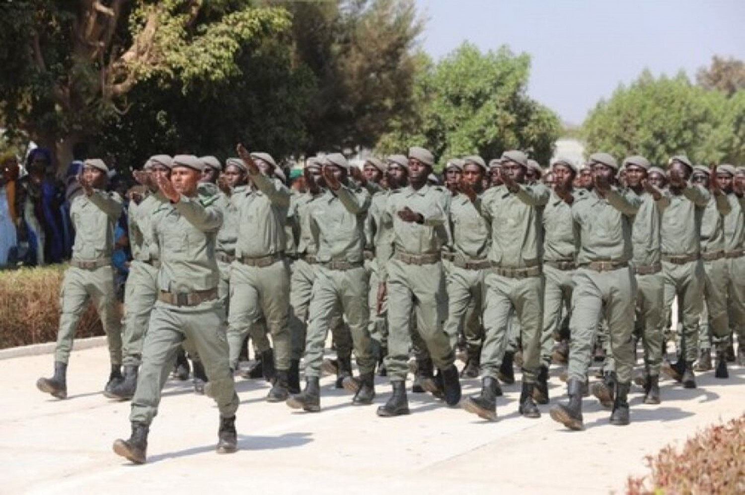 Mali : 40 recrues du Service national des jeunes radiées pour insubordination