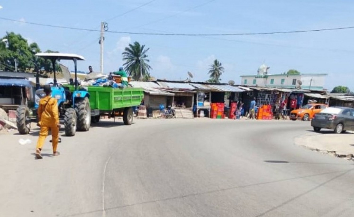 Côte d'Ivoire : Après l'ultimatum du Ministre Amédé, début de l'opération d'enlèvement des ordures dans les rues d'Abidjan