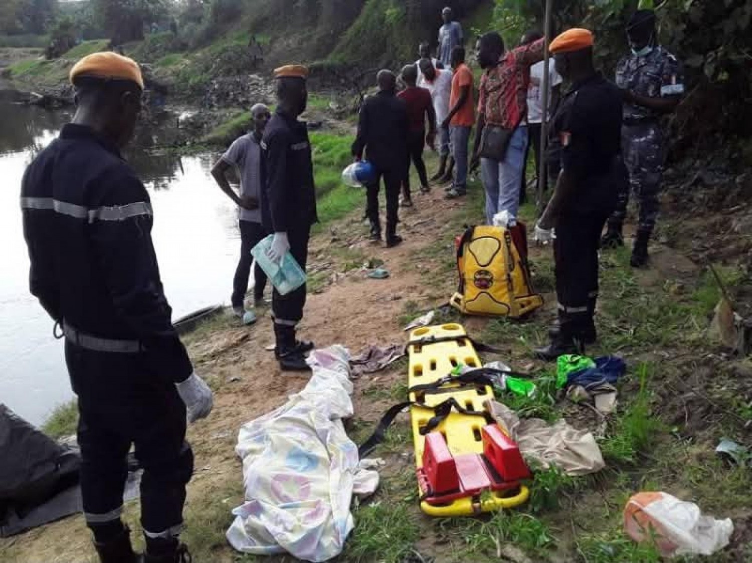 Côte d'Ivoire : Inondations suite à des  fortes pluies du jeudi, un corps sans vie découvert  à Azaguié (Mbromé)