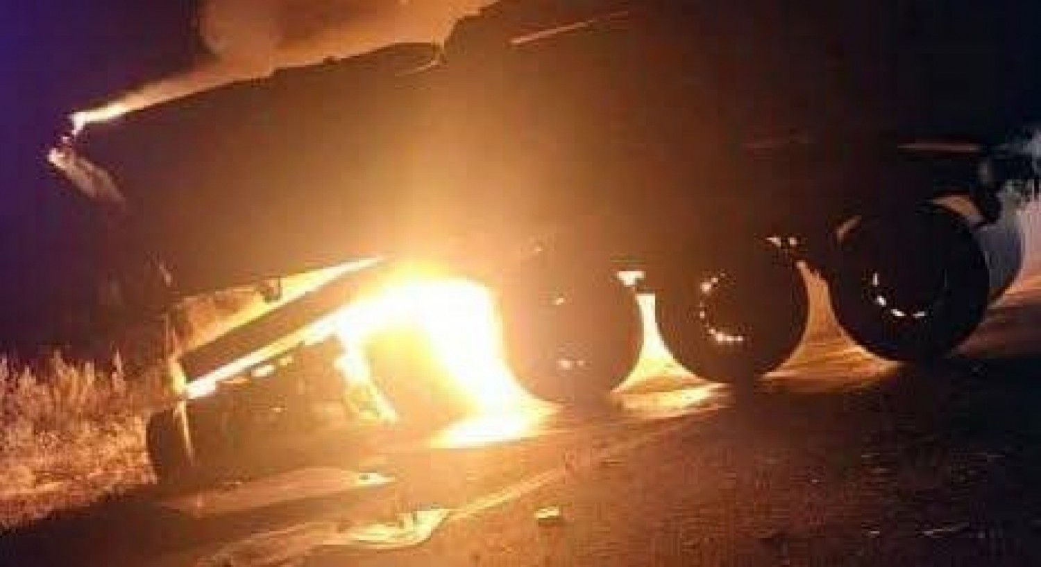 Côte d'Ivoire : Drame sur la Nationale A3, trois morts et un blessé grave après une collision suivie d'un incendie à Fronan