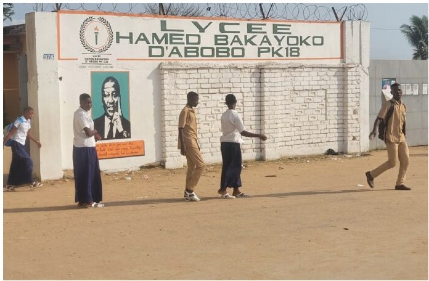 Côte d'Ivoire : Baccalauréat session 2026, 329 372 candidats affrontent les épreuves écrites ce lundi, lancement officiel à Abobo,  le message du Ministre n'Guessan Koffi