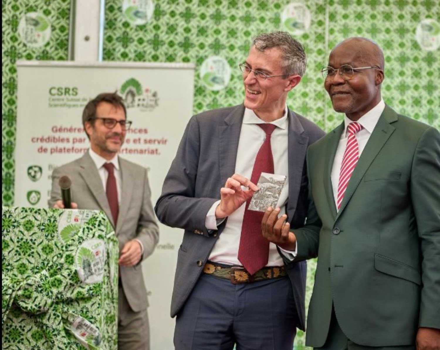 Côte d'Ivoire : Centre Suisse de Recherches Scientifiques, le Prof Jérémie Zoueu prend officiellement les rênes de la Direction Générale