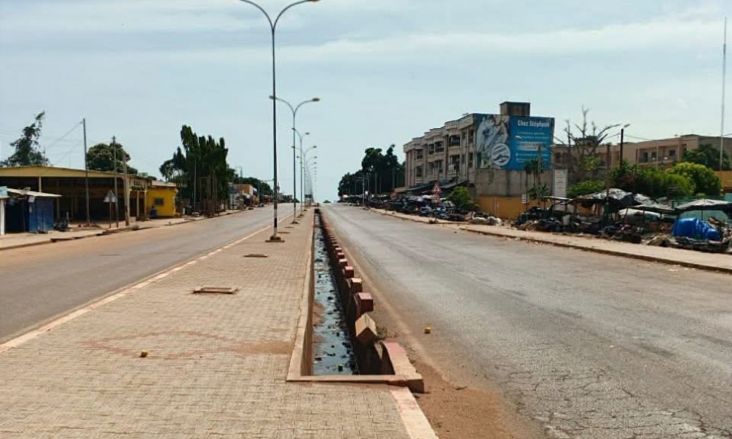 Côte d'Ivoire : Ferkessédougou, la sortie du masque sacré Godal paralyse la ville le temps d'une journée exceptionnelle
