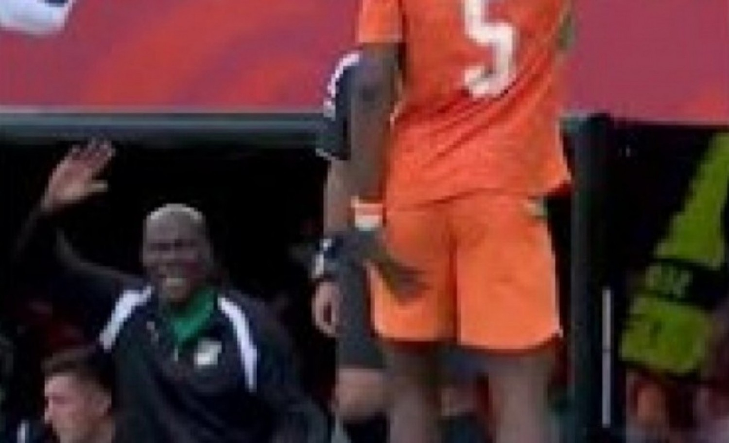 Côte d'Ivoire : Mondial 2026, le silence inquiétant de la FIF sur la blessure de Wilfried Singo