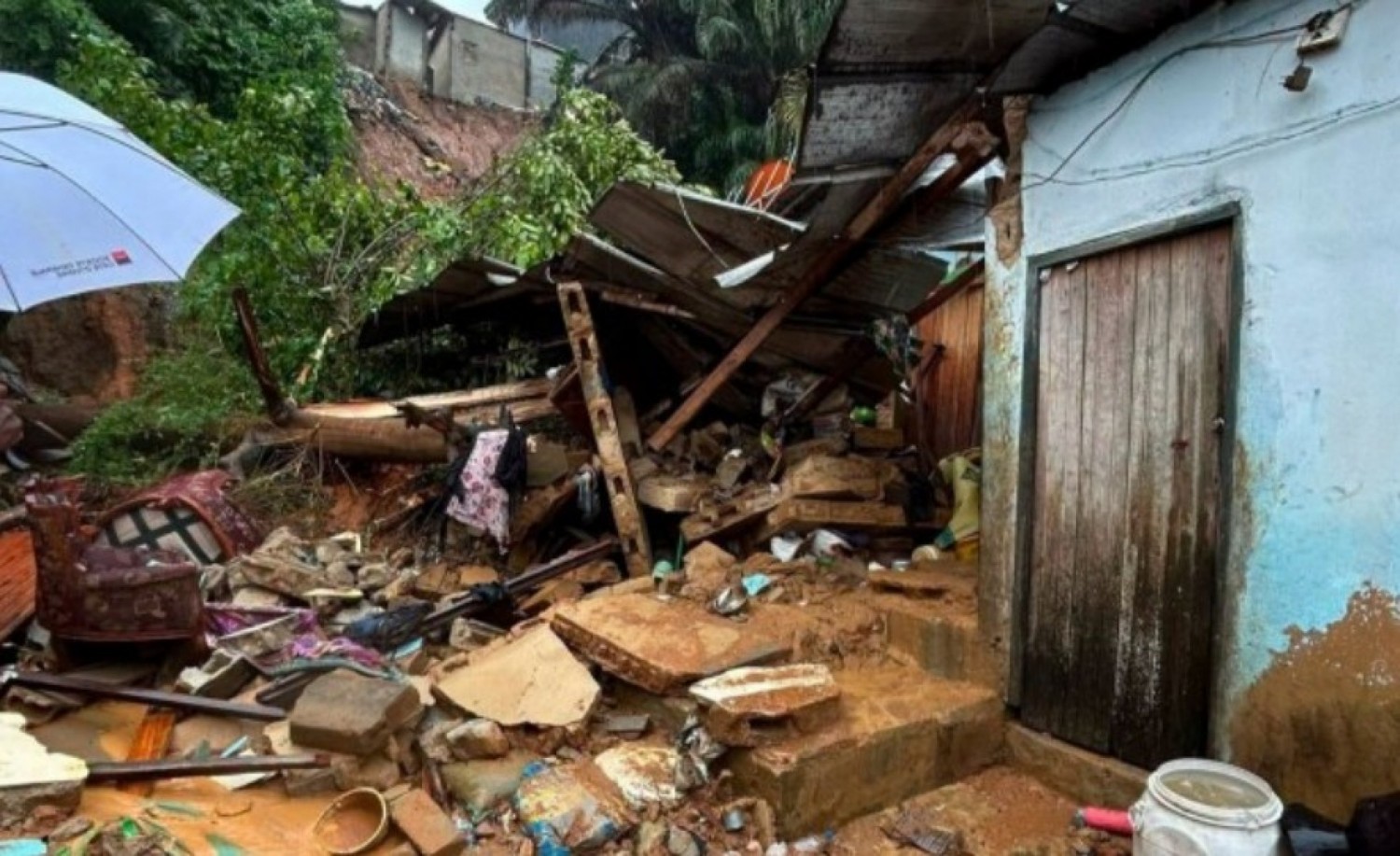 Côte d'Ivoire : Pluies diluviennes à Abidjan, neuf personnes d'une même concession périssent dans les décombres