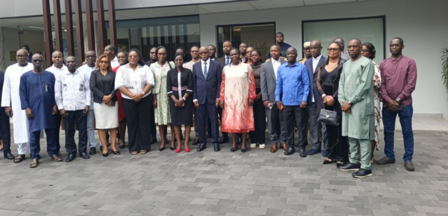 Côte d'Ivoire : 11 849 produits cosmétiques recensés, l'AIRP déclare la guerre aux faux médicaments et aux produits éclaircissants