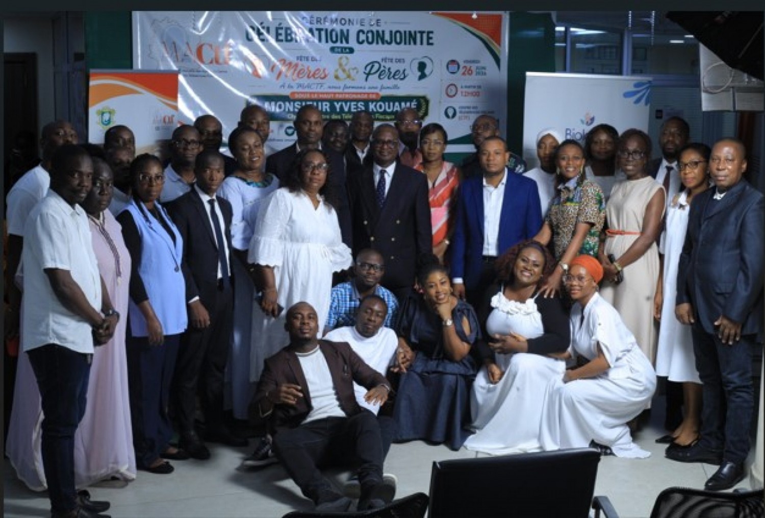 Côte d'Ivoire : DGI, célébration conjointe de la fête des Mères et Pères, pour le  renforcement de la cohésion et de la solidarité entre les agents du Centre des Téléservices Fiscaux