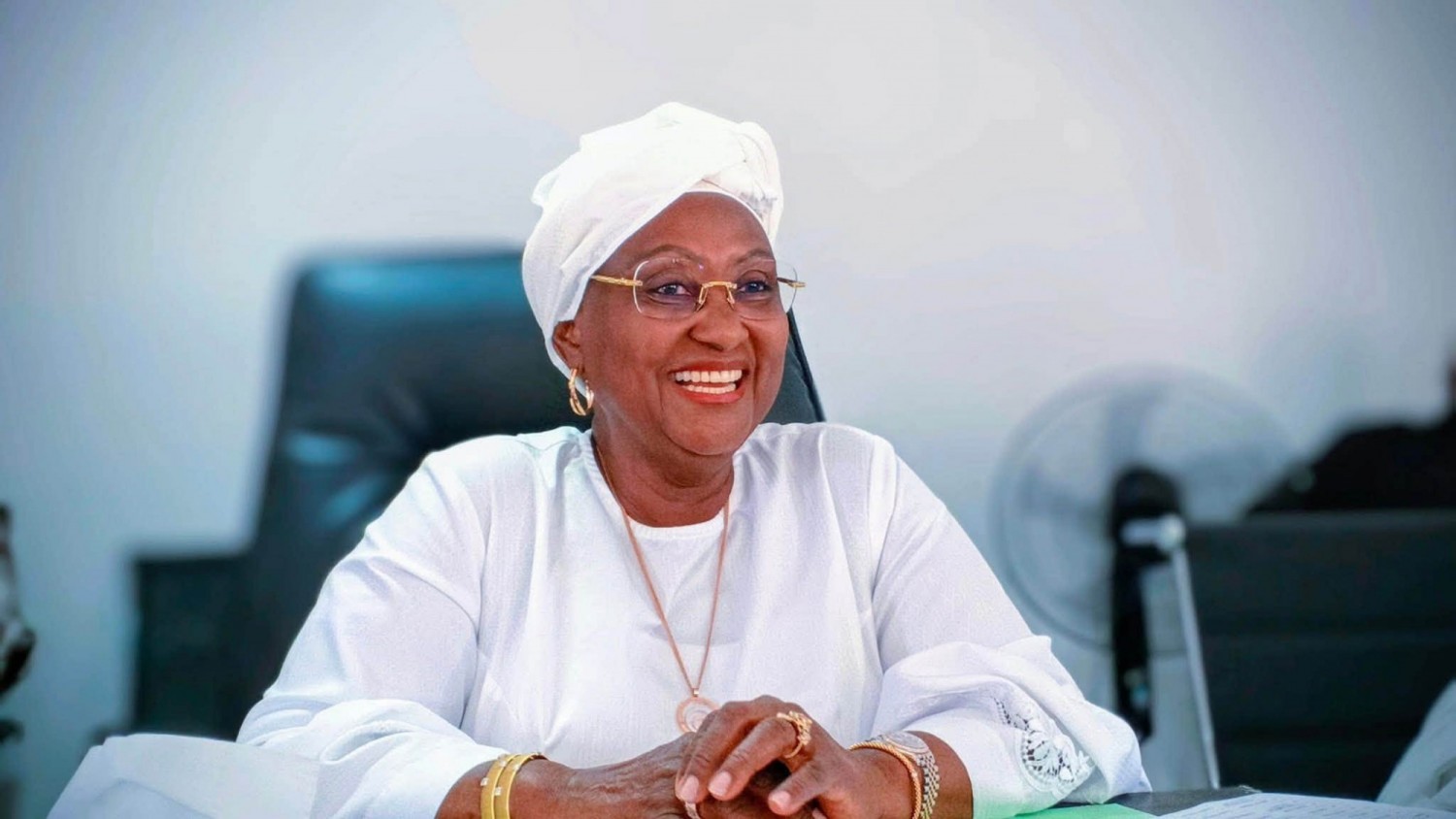 Côte d'Ivoire-France : Sita Ouattara sœur cadette du Chef de l'Etat  distinguée meilleure actrice du développement local et de la modernisation par la diaspora ivoirienne
