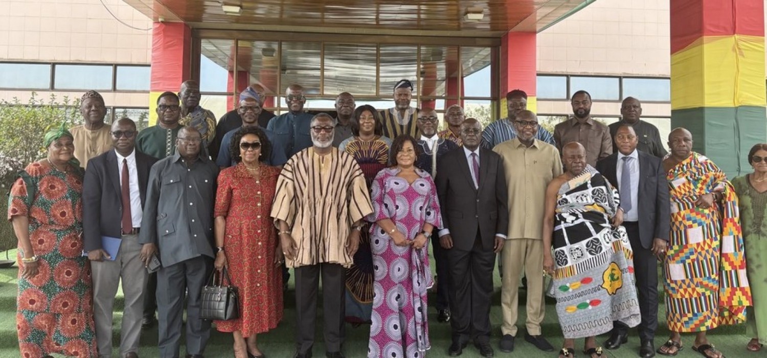 Ghana :  Le Conseil d'État rejette le projet de loi sur la double nationalité