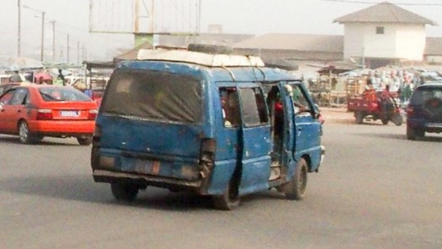 Côte d'Ivoire : Lancement dès le 1er août d'une opération spéciale de mise en conformité administrative des véhicules de transport urbain et interurbain
