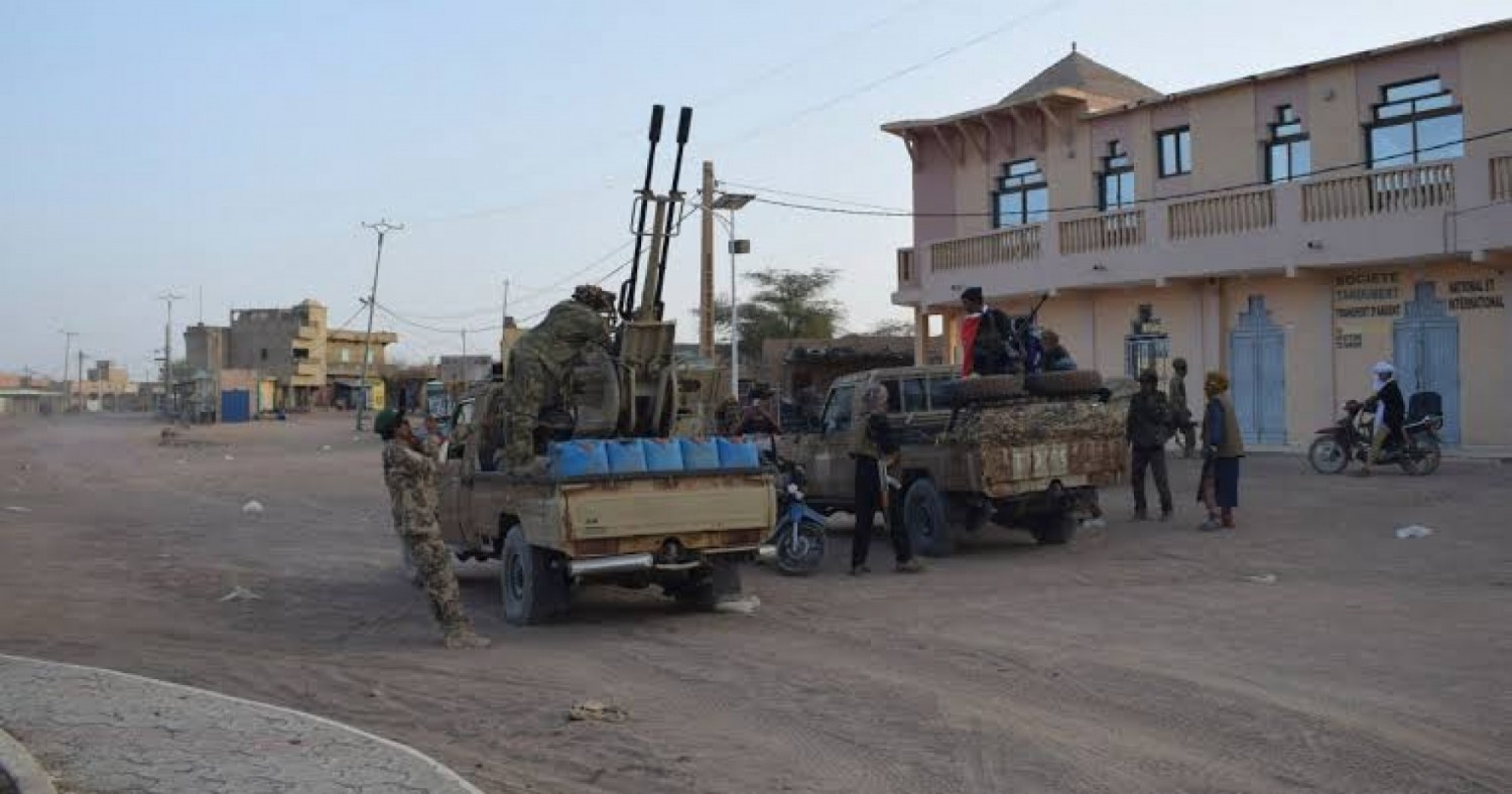 Mali : 30 soldats tués à Anéfis, l'armée revendique plus de 1 000 assaillants neutralisés