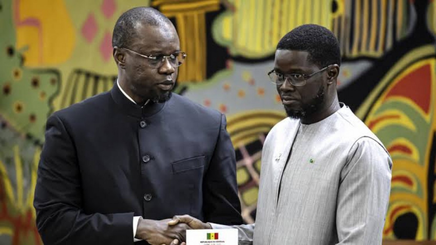 Sénégal : Le camp de Bassirou Diomaye Faye répond aux critiques d'Ousmane Sonko