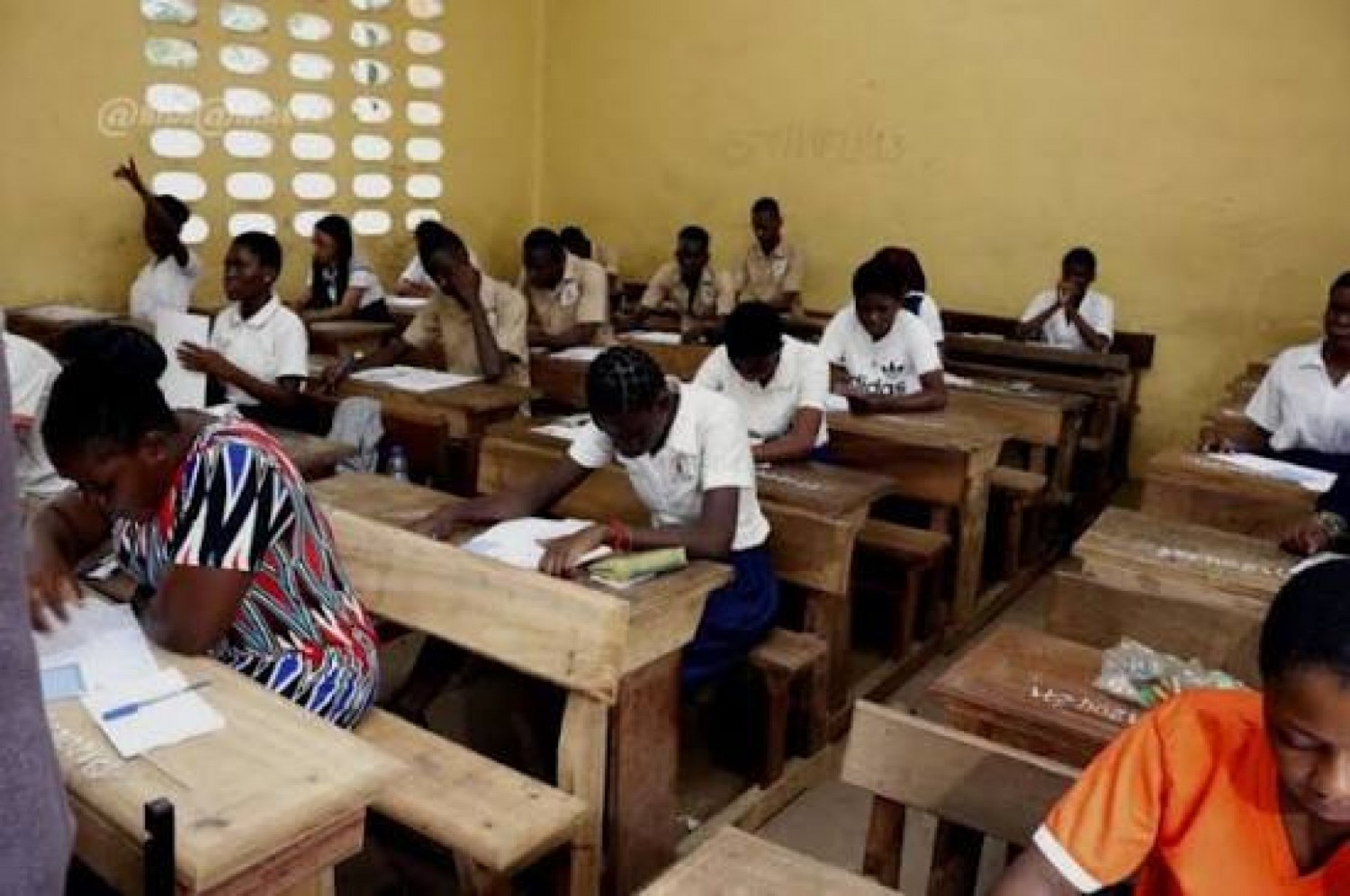 Côte d'Ivoire : Baccalauréat 2026, une polémique éclate autour de milliers de copies mal corrigées, des familles en colère réclament toute la vérité