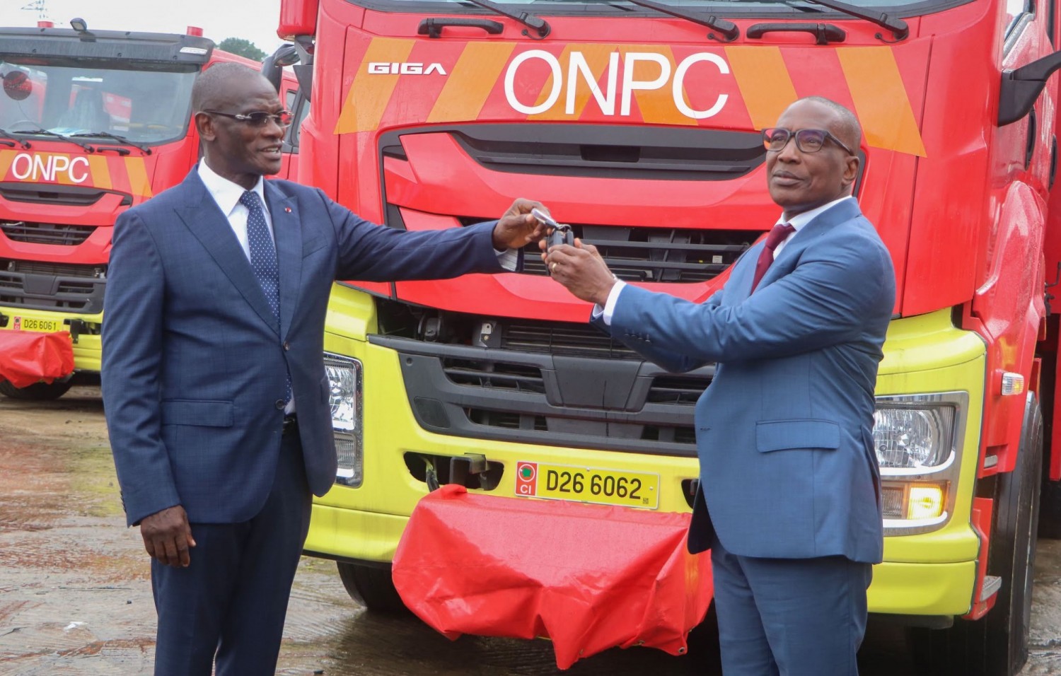 Côte d'Ivoire : 26 nouveaux véhicules d'intervention d'une valeur de 2 675 000 000 de FCFA offerts par l'Etat à l'ONPC