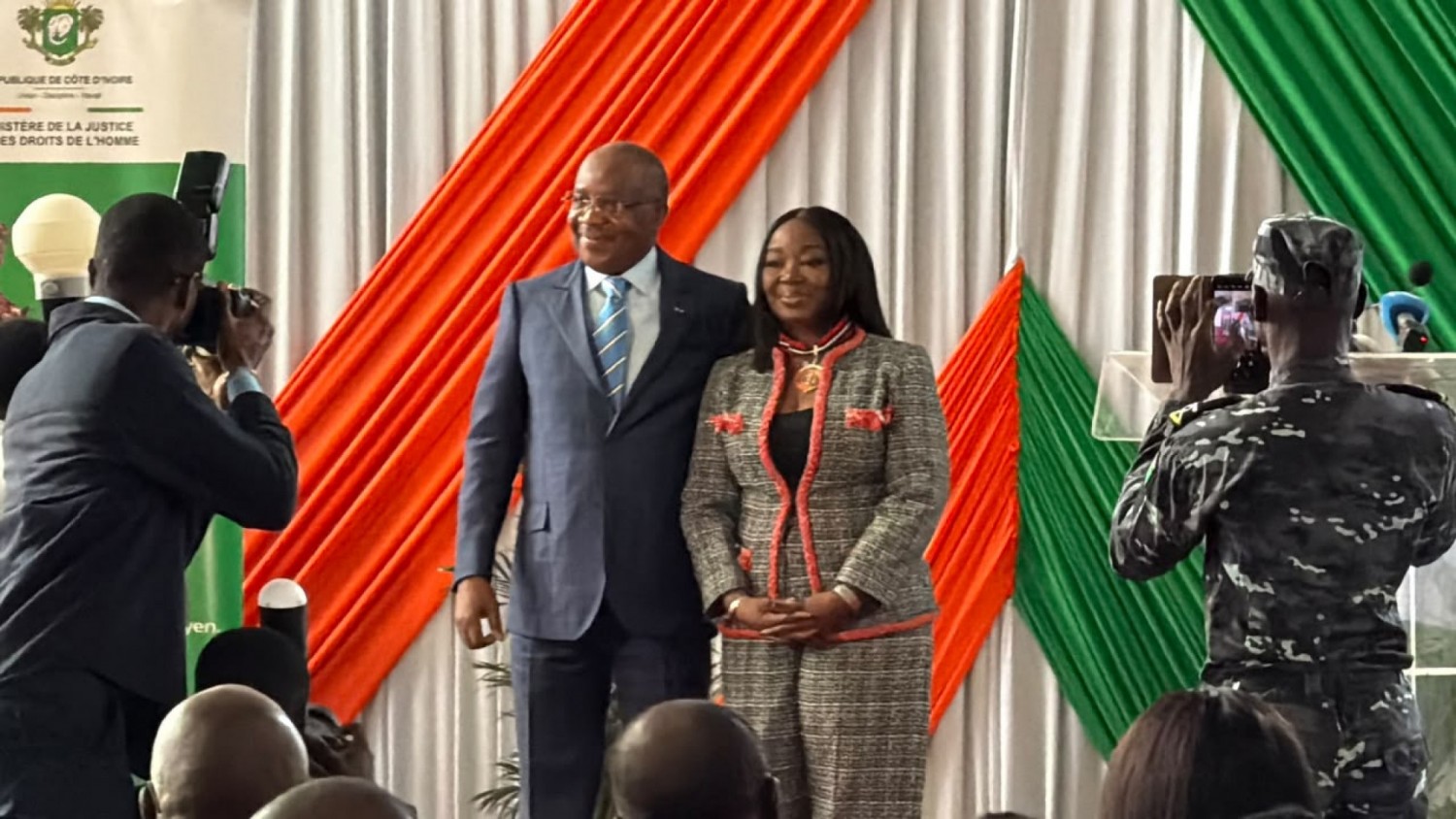 Côte d'Ivoire : Le Barreau ivoirien honoré, Me Florence Loan-Messan élevée au rang de Commandeur de l'Ordre du Mérite de la Justice