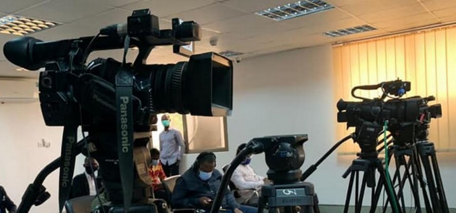 Togo :  Média, deux organisations appellent à clarifier les règles d'accréditation face aux Tiktokeurs