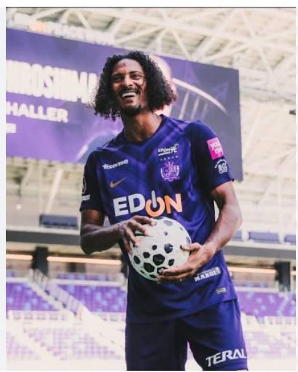 Côte d'Ivoire : Sébastien Haller : « Pourquoi j'ai choisi le club de Sanfrecce Hiroshima du Japon »