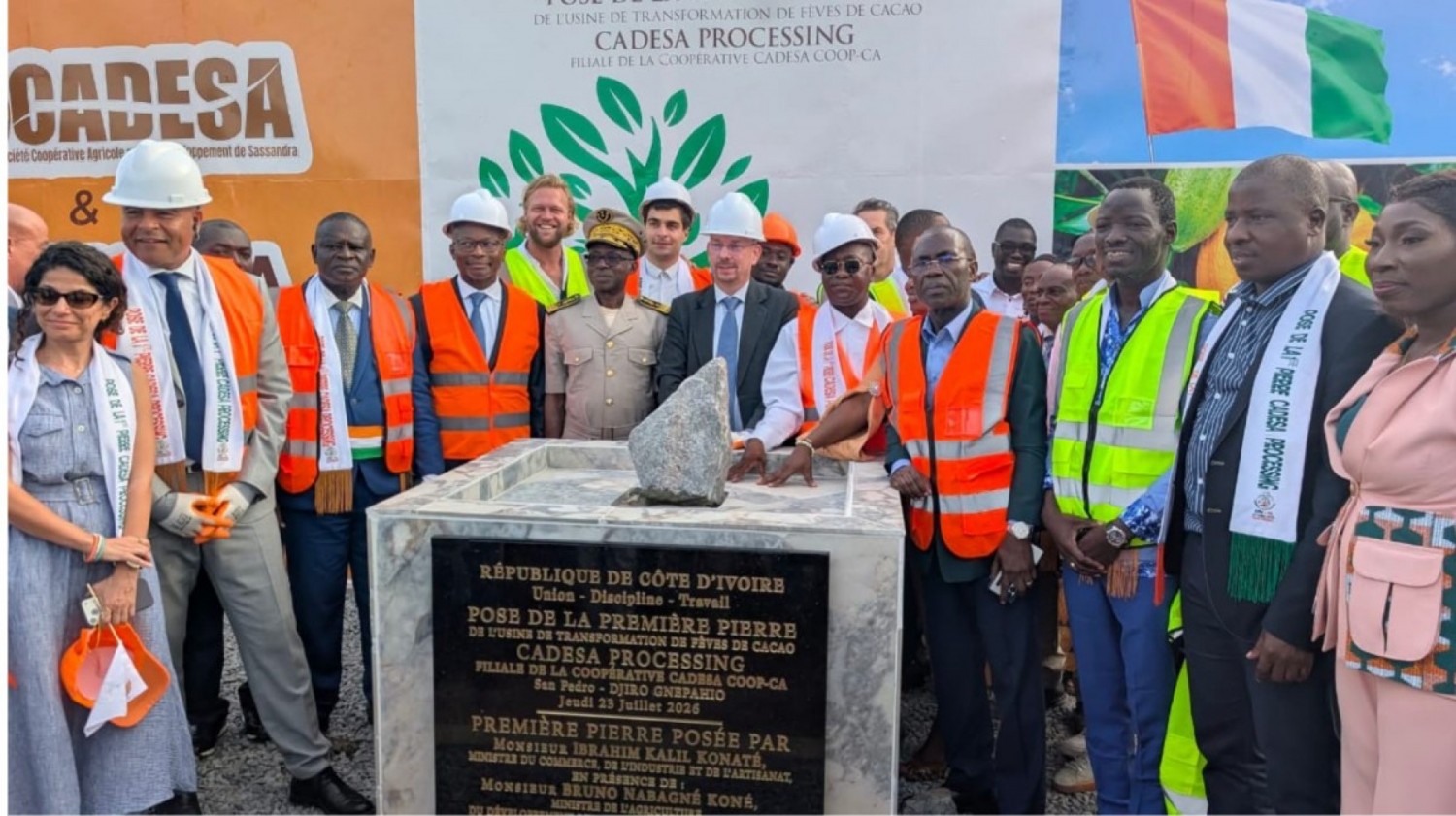Côte d'Ivoire : San Pedro, pose de la 1ère pierre de l'unité de transformation de cacao de la coopérative CADESA, 360 emplois directs et indirects en perspective