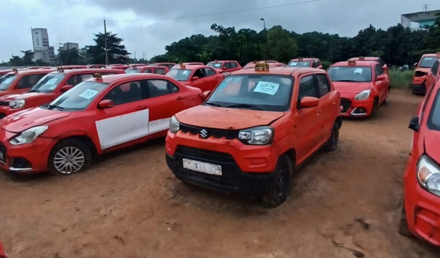 Côte d'Ivoire : Lutte contre la criminalité économique, l'AGRAC vend aux enchères 150 véhicules saisis et renforce la traque des avoirs criminels