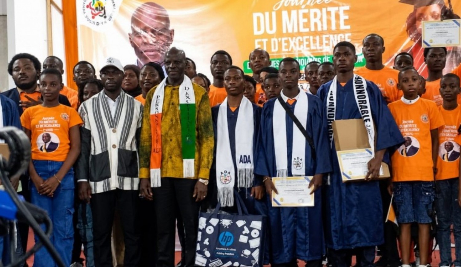 Côte d'Ivoire : Célébration de l'excellence, Adama Diawara honore en grand les meilleurs élèves et étudiants de Yopougon et réaffirme son pari sur l'éducation