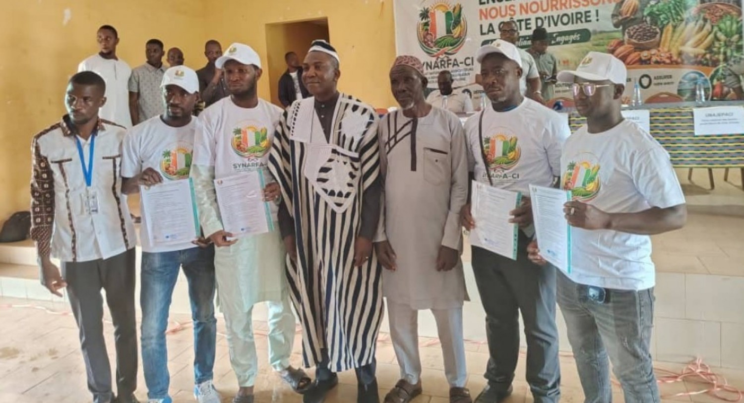 Côte d'Ivoire : Cacao, stocks toujours bloqués malgré les fonds publics, le SYNARFA-CI reclame des audits et renforce sa présence à Zouan-Hounien