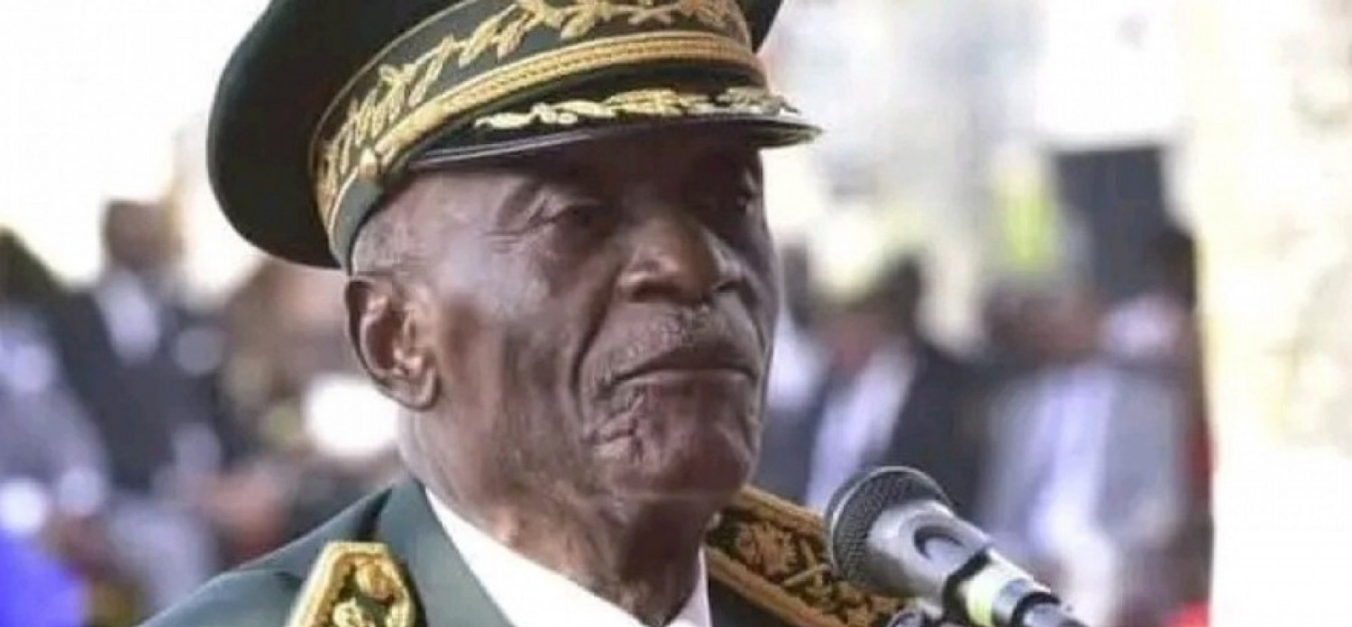 Cameroun : Les deux principaux chefs de l'armée totalisent 160 ans