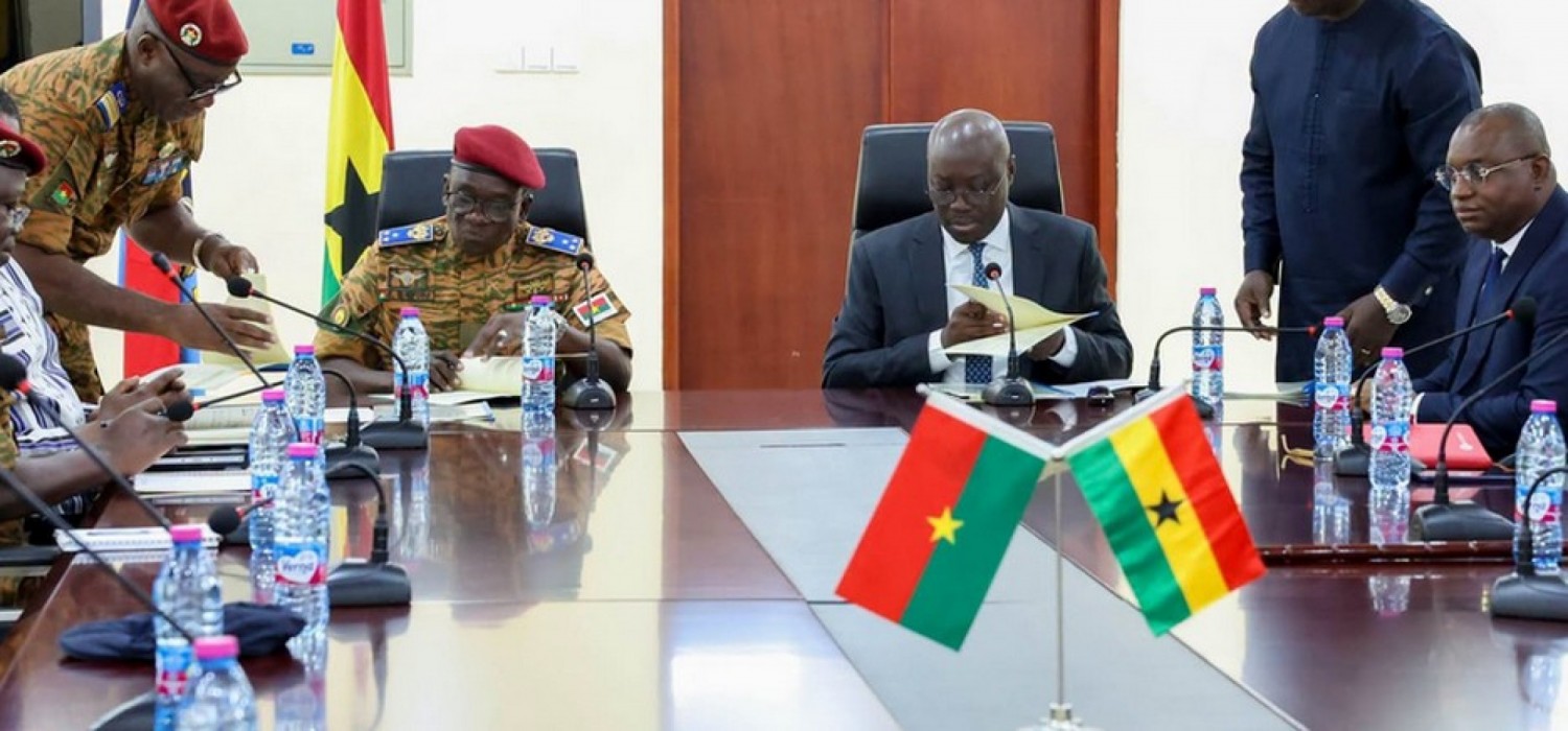 Ghana-Burkina Faso : Signature d'un accord de sécurité et d'escorte pour les échanges commerciaux
