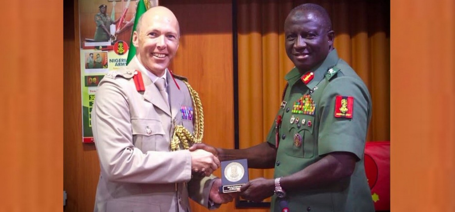 Nigeria : Le Royaume-Uni propose de renforcer le partenariat militaire et la défense aérienne de l'Armée