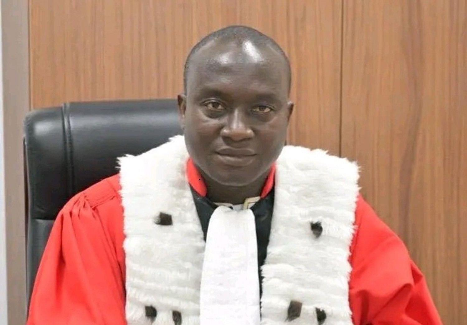 Guinée : Le magistrat Algassimou Diallo radié de la magistrature