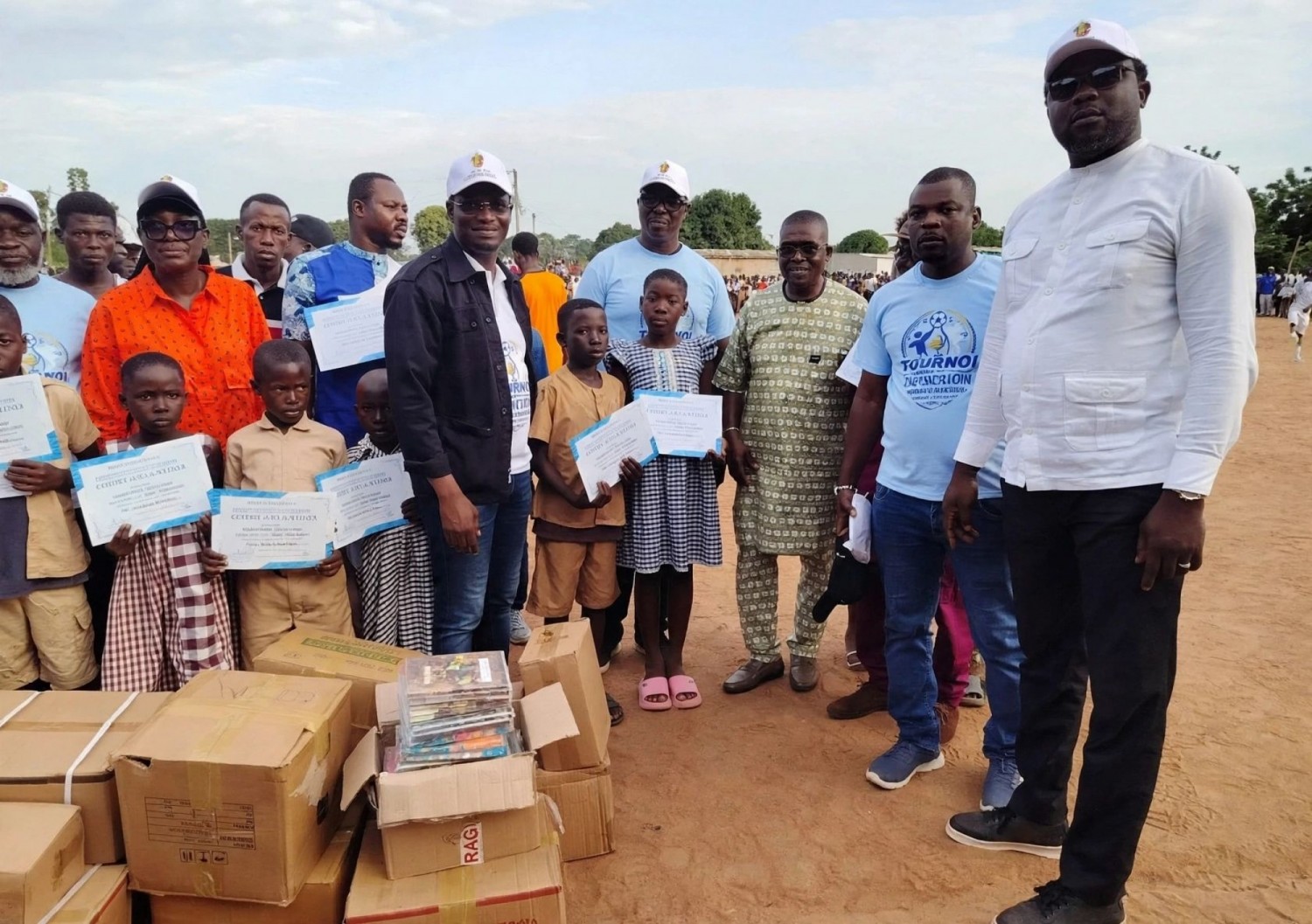 Côte d'Ivoire : Gbêkê, le RCG célèbre la cohésion par le sport et pose des actes pour la population à Kouassiblékro