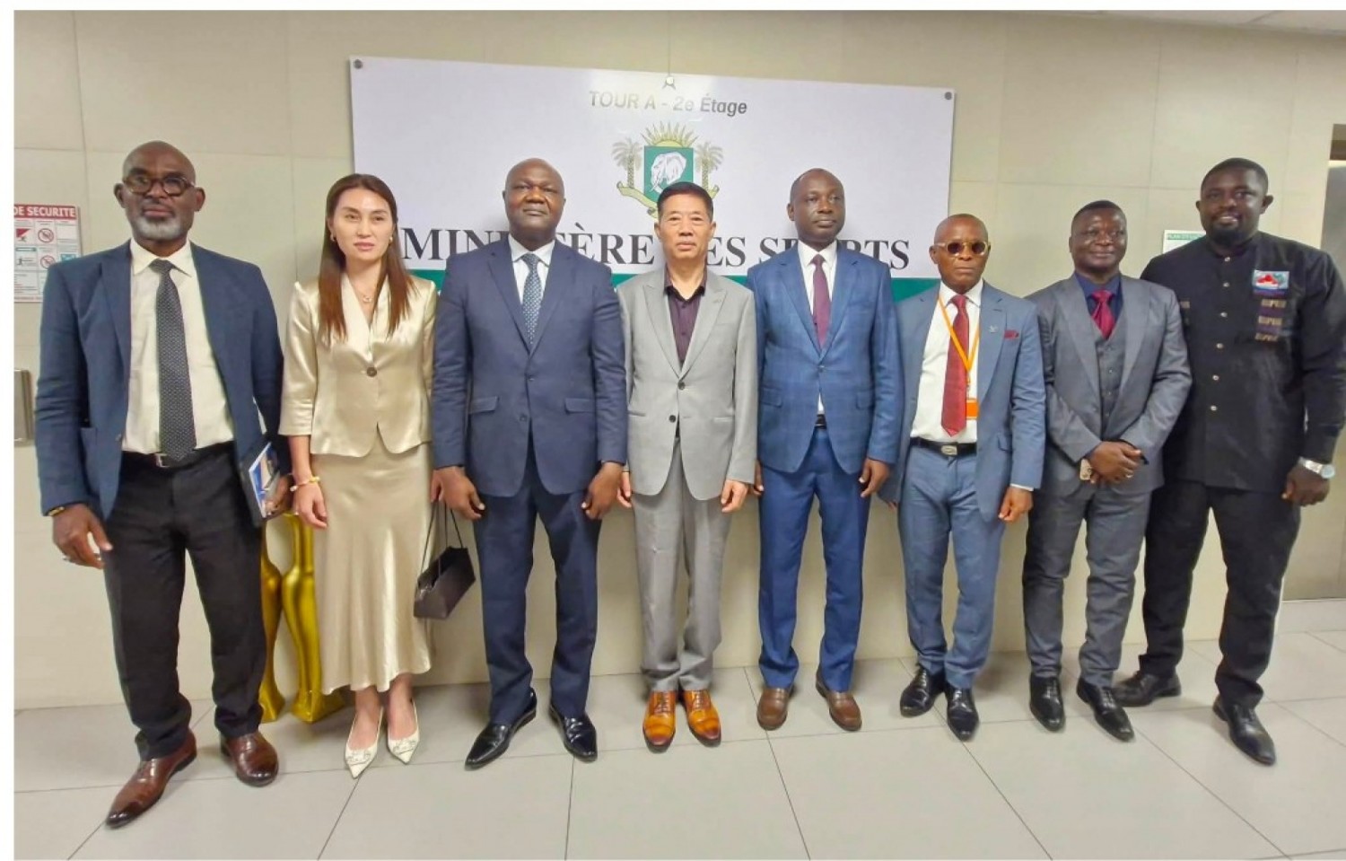 Côte d'Ivoire : Infrastructures Sportives, projet de construction de 10 Complexes sportifs