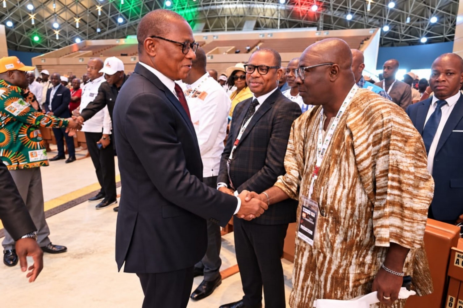 Côte d'Ivoire : Cacao à 1 200 FCFA, la CNOPA-CI monte au front pour calmer la colère des producteurs