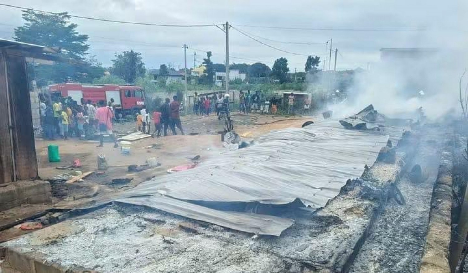 Côte d'Ivoire : Songon-Kassemblé, huit maisons en bois ravagées par un incendie, aucune perte en vie humaine