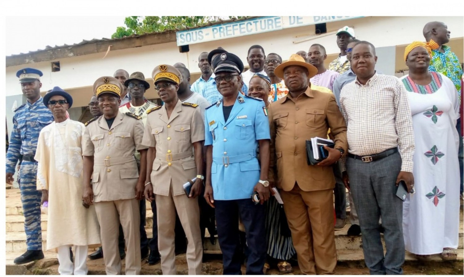 Côte d'Ivoire : A Bangolo, les forces de l'ordre intensifient la lutte contre la drogue : « Jeunes de Côte d'Ivoire, la drogue n'est pas une solution mais un piège mortel »