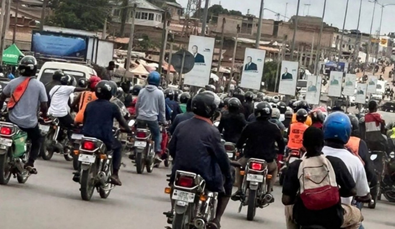 Côte d'Ivoire : Bouaké, les moto-taxis défient l'autorité du maire Amadou Koné et refusent le contrôle des pièces de leurs engins