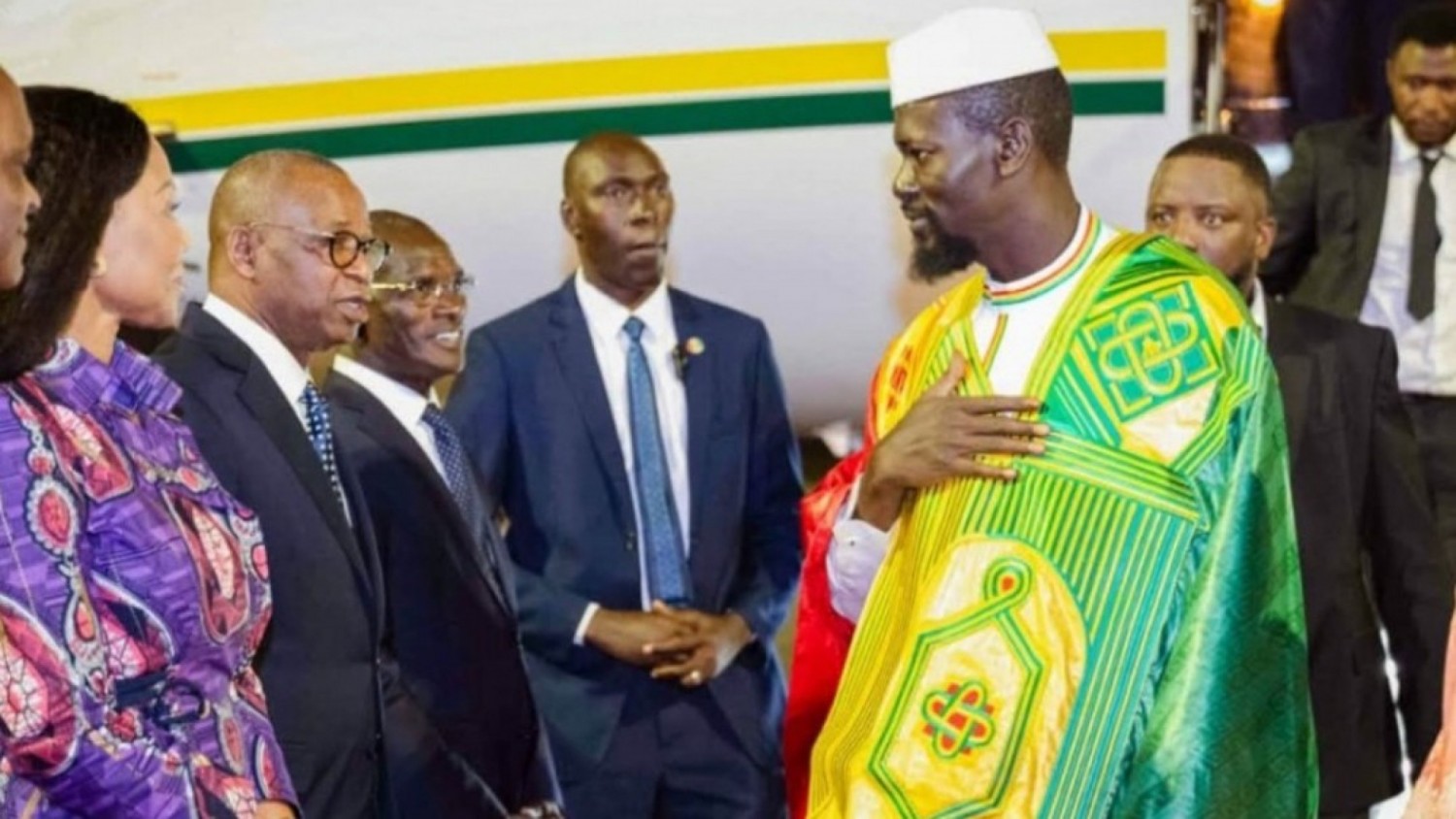 Côte d'Ivoire-Guinée : Mamadi Doumbouya est arrivé à Abidjan pour une visite d'Etat