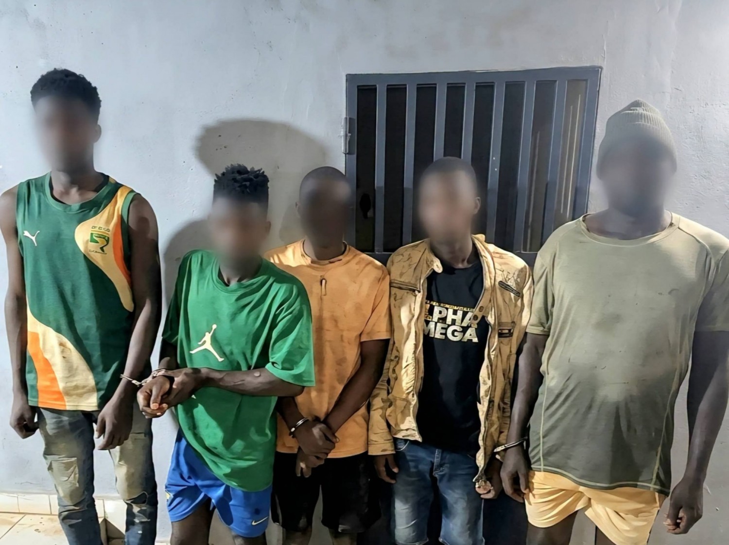 Côte d'Ivoire : Yakassé-Attobrou, cinq arrestations et un important matériel d'orpaillage détruit à Biébi