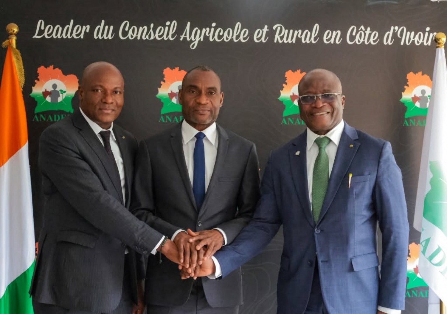 Côte d'Ivoire : ANADER, après 15 ans passés à la Direction Générale Dr Sidiki Cissé passe le flambeau à Karamoko Kassoum