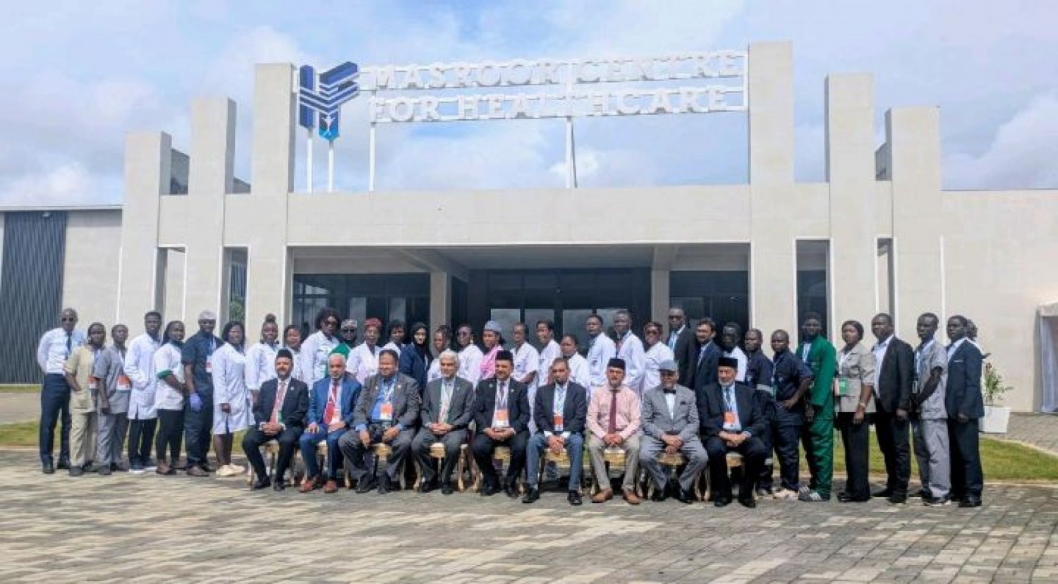 Côte d'Ivoire : Un centre de santé de 3 500 m² inauguré à Yopougon Gesco