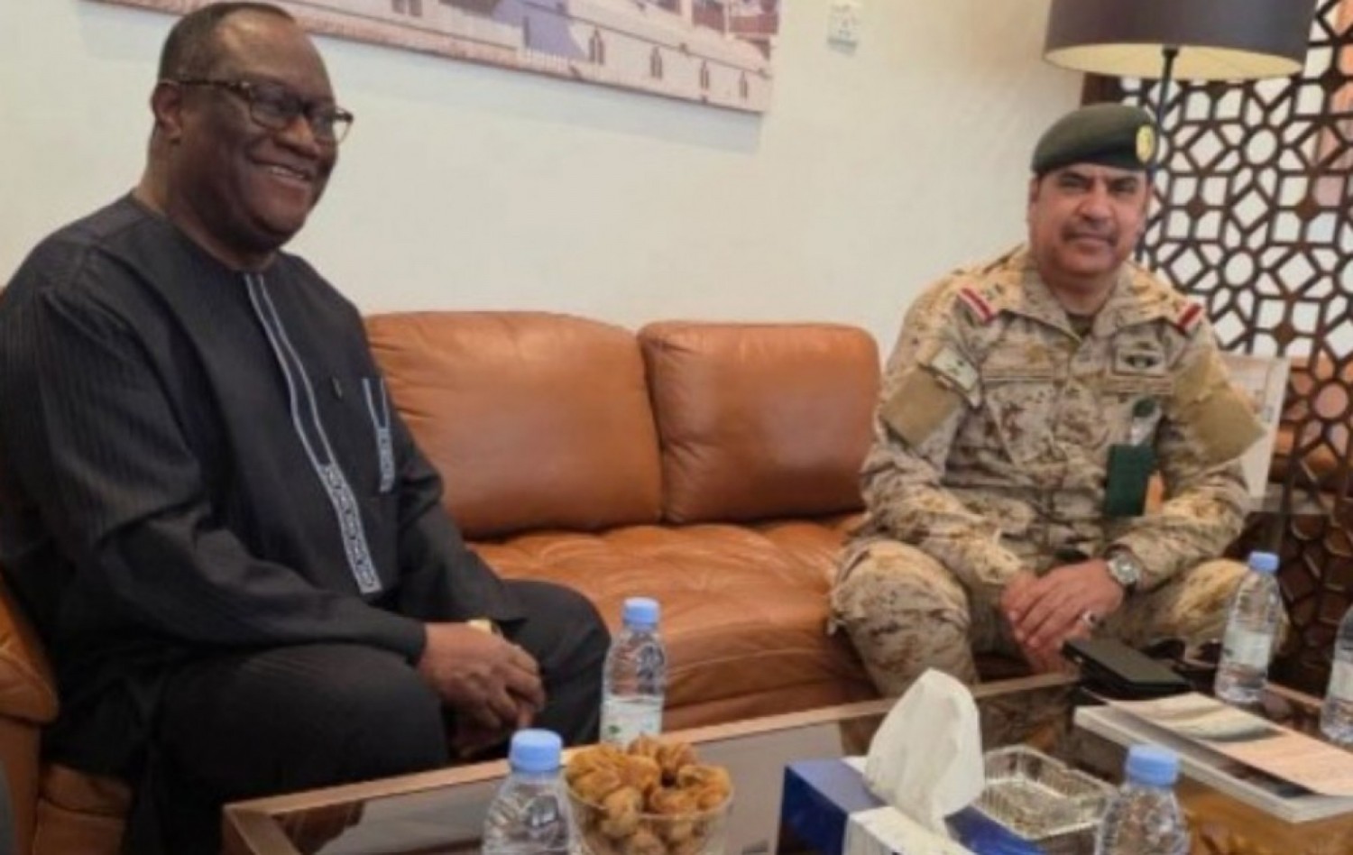 Côte d'Ivoire-Arabie Saoudite : Le VPM Téné Birahima a échangé à Djeddah avec le Général de Division Ahmed bin Ali Al-Dabeis