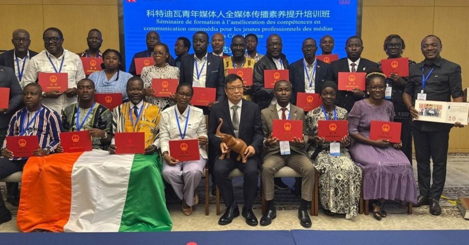 Côte d'Ivoire - Chine : des professionnels des médias ivoiriens achèvent leur formation à Beijing avec un appel à renforcer les échanges médiatiques