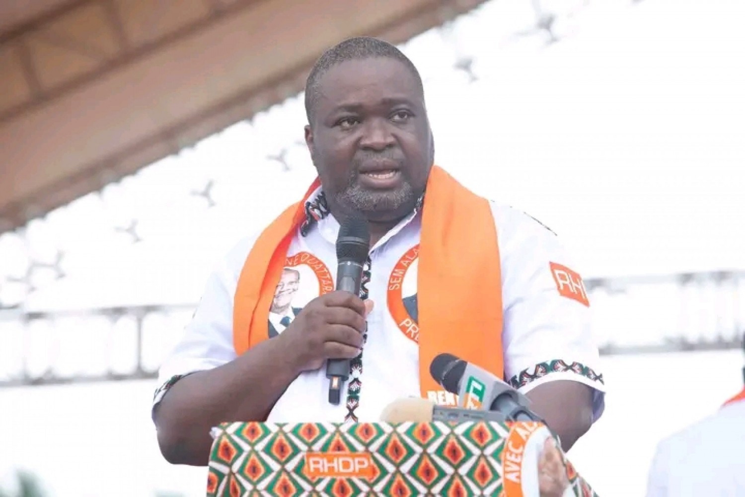 Côte d'Ivoire : Sakassou, devant tout l'état-major du RHDP, Yves Toto prêche la fraternité retrouvée