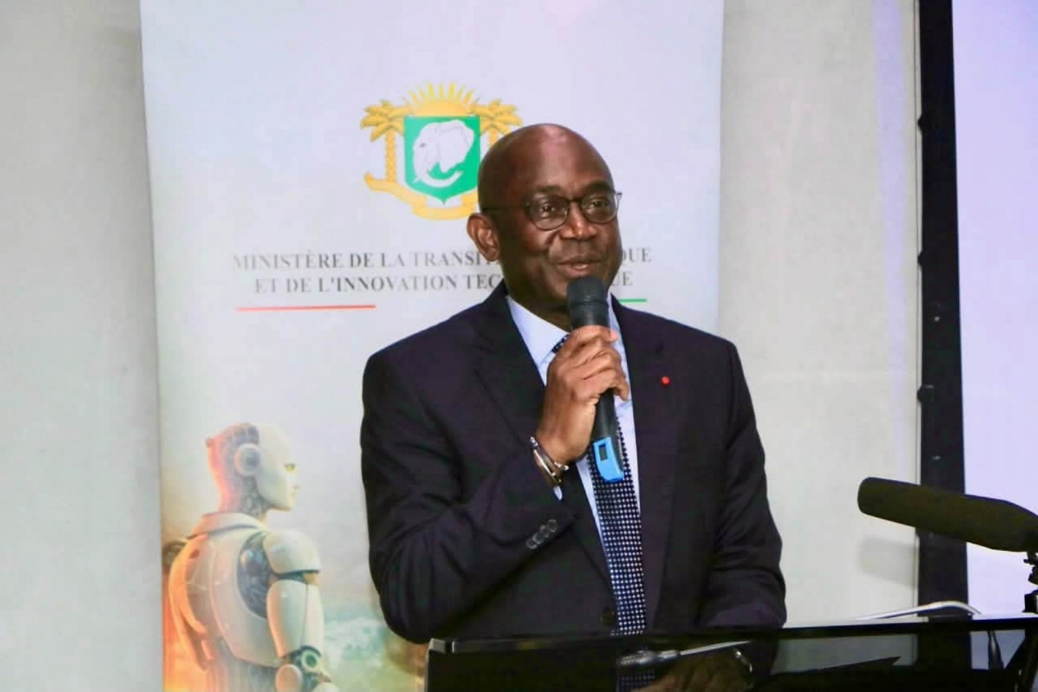Côte d'Ivoire : Numérisation de l'administration, une étude visant à authentifier les usagers et à valider de façon fiable les divers attributs et documents justificatifs