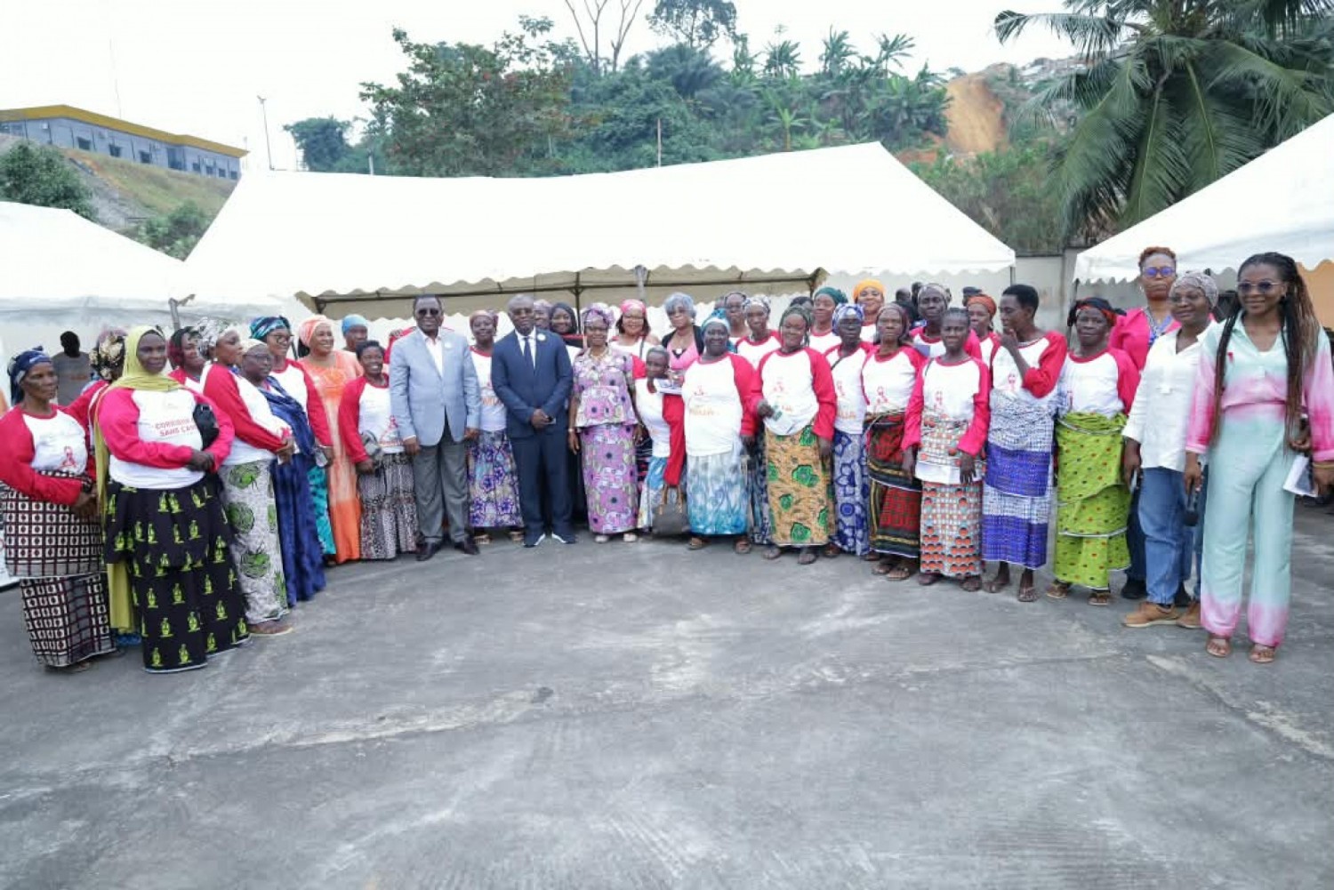 Côte d'Ivoire : Cancer du sein, Paulin Danho mobilise les femmes d'Attécoubé autour du dépistage