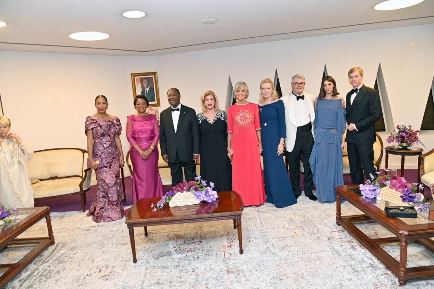 Côte d'Ivoire : 10e gala de Children of Africa, Dominique Ouattara récolte 740 millions FCFA et lance le défi des 5 milliards FCFA pour la maison de la jeunesse à Treichville