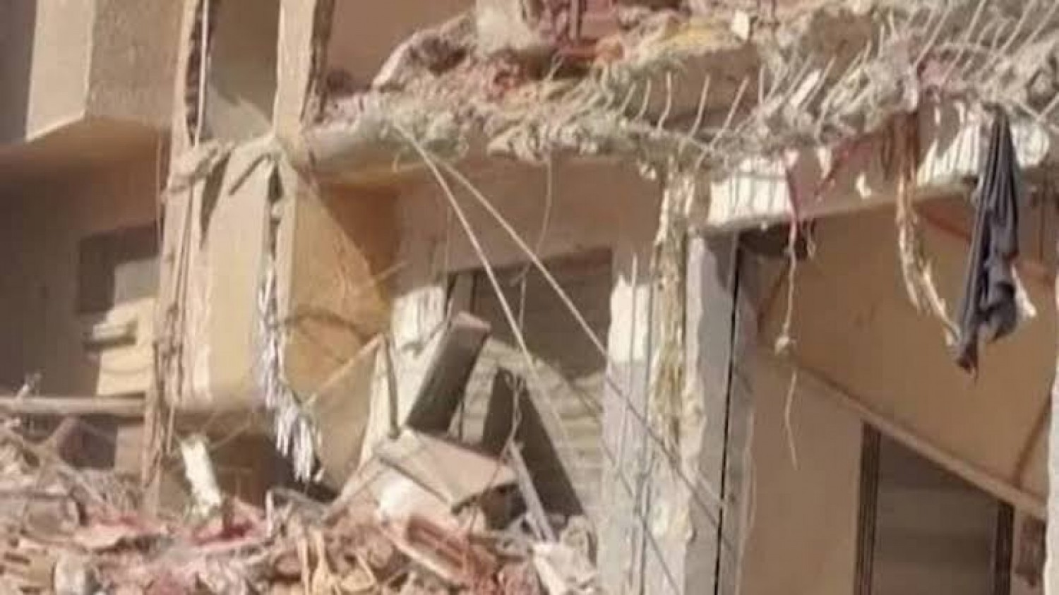 Égypte : Six morts et sept blessés dans l'effondrement d'un immeuble au Caire