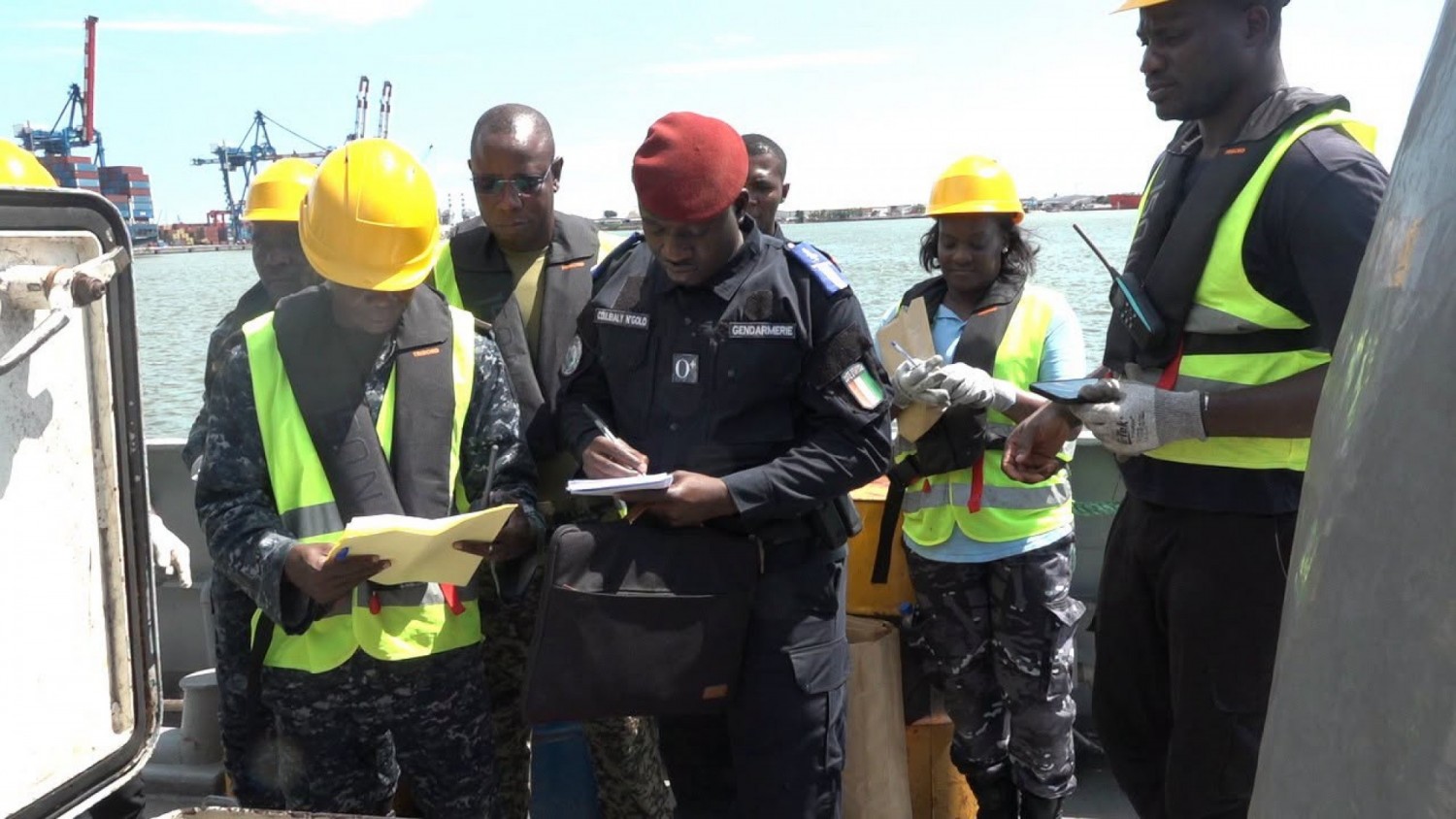 Côte d'Ivoire : Exercice, la Marine, la Gendarmerie et la Police unissent leurs forces contre les trafics illicites maritimes
