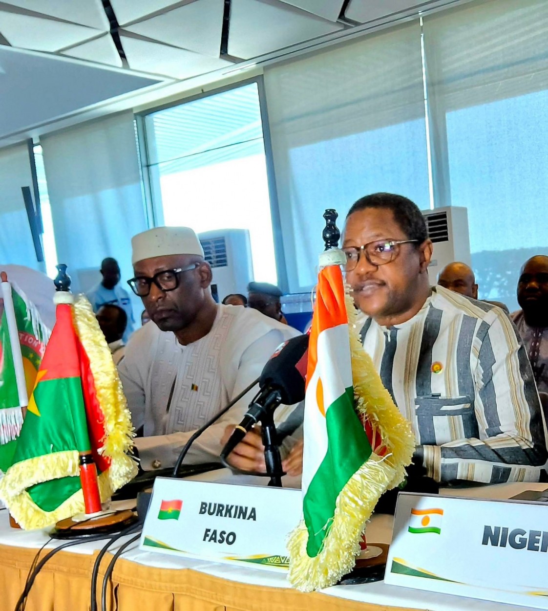 Burkina Faso : A Dakar, la Cédeao et l'AES ouvrent la voie à un accord-cadre