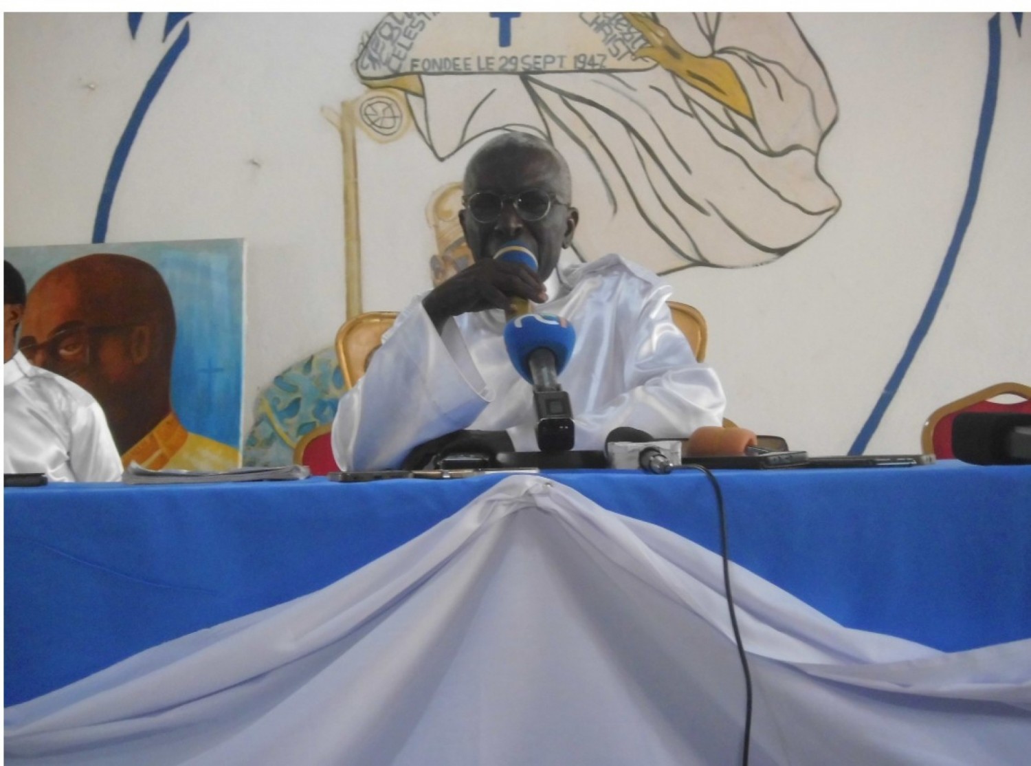 Côte d'Ivoire : Mort du Révérend Ediémou Blin Jacob, réaction du Ministre Vagondo, quel avenir  pour l'Église Céleste frappée par une crise de leadership ?