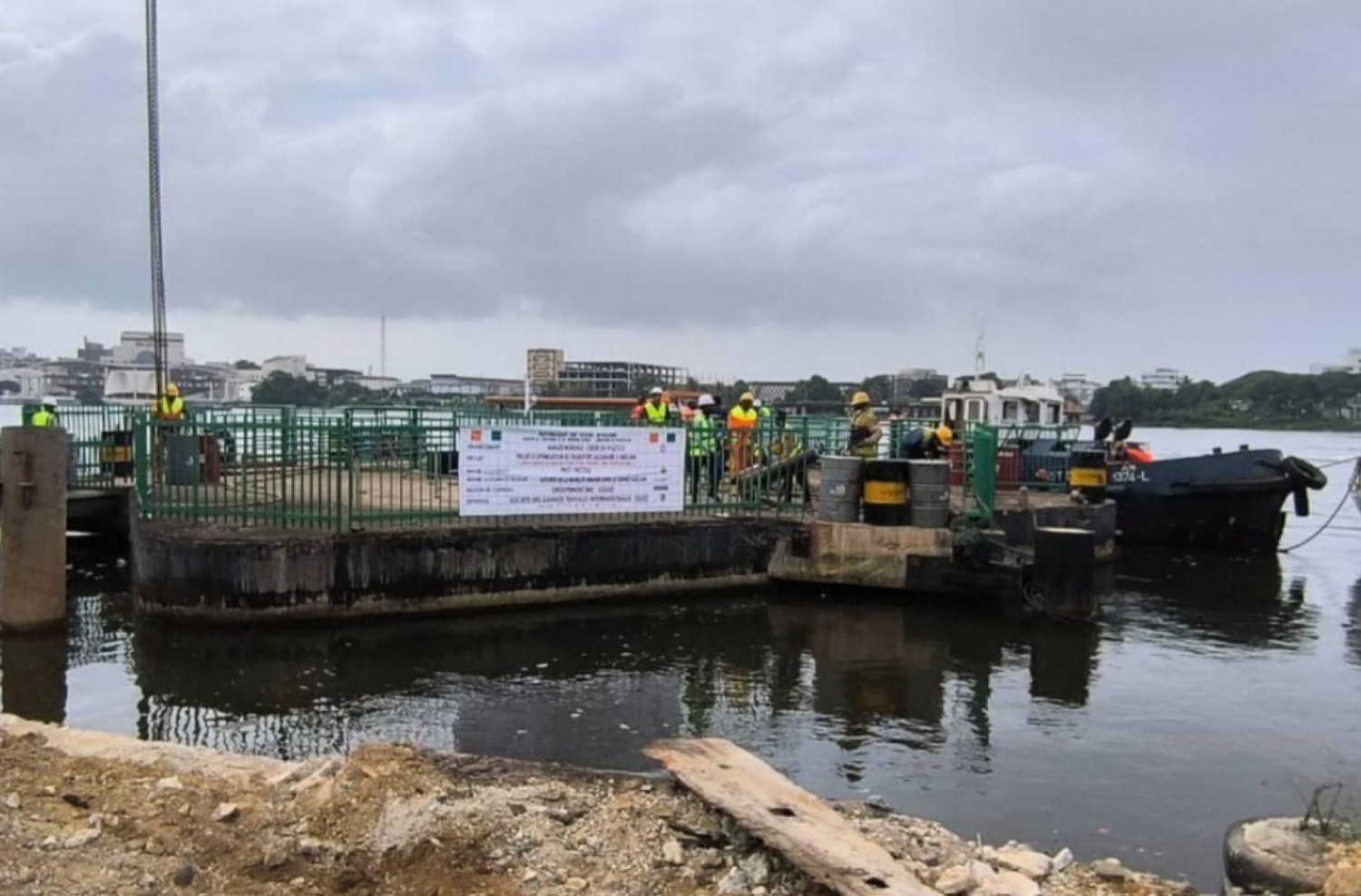 Côte d'Ivoire : Un soutien financier de l'UE pour revitaliser le secteur du transport lagunaire avec la construction de 13 stations lagunaires et l'achat de 25 bateaux-bus